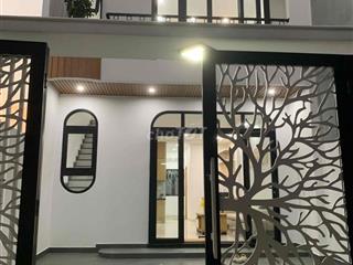Nhà 2 Tầng Điện Ngọc cần bán