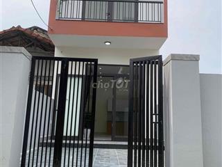 Nhà 2 tầng gần khu Công Nghiệp Điện Ngọc