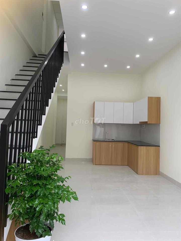 Nhà 2 tầng gần khu Công Nghiệp Điện Ngọc