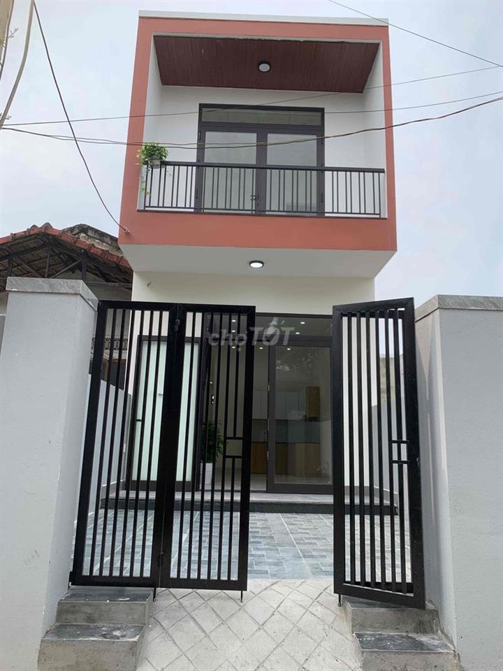 Nhà 2 tầng gần khu Công Nghiệp Điện Ngọc
