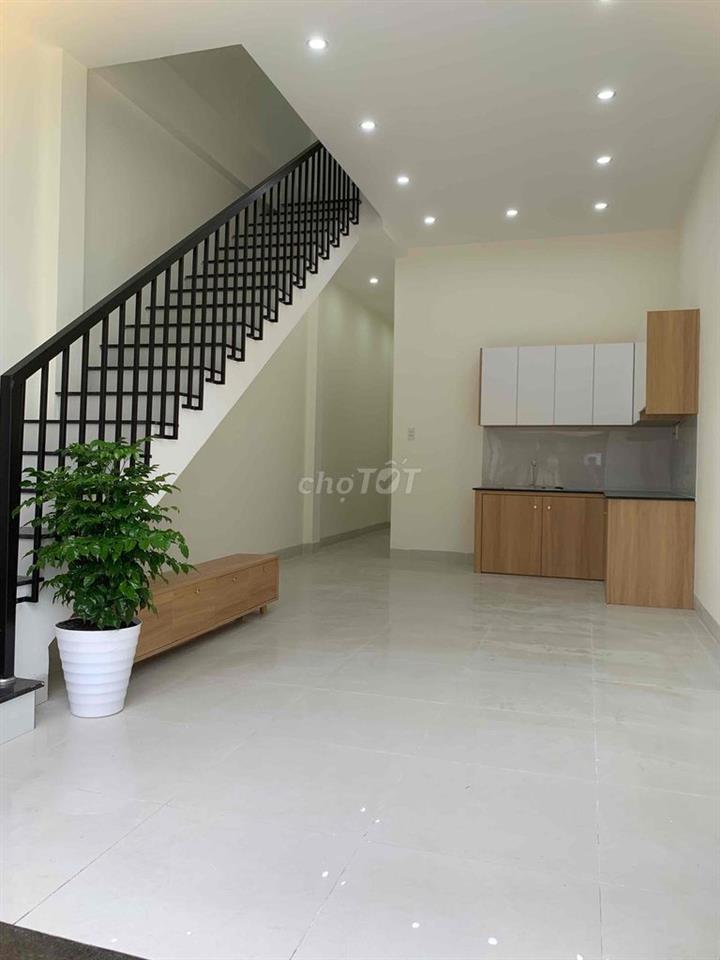 Nhà 2 tầng gần khu Công Nghiệp Điện Ngọc