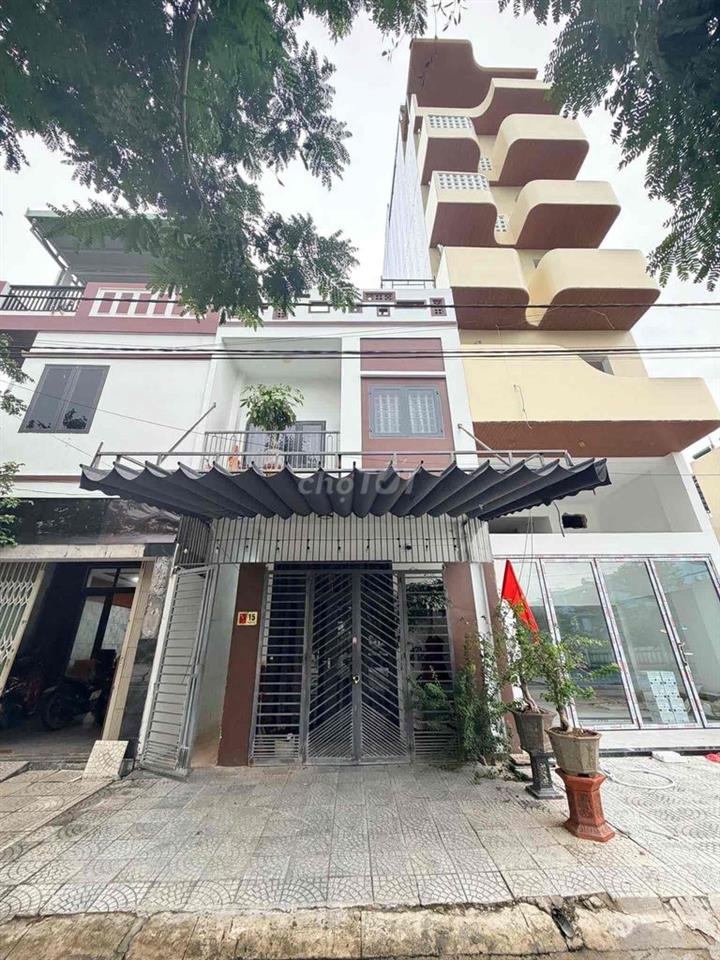 Nhà 2 tầng View công viên đẹp giá đầu tư ạ