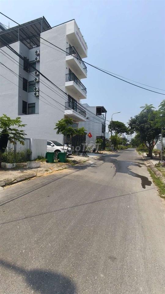 BÁN CẶP ĐẤT BÃI TẮM SƠN THỦY _ GIÁ *** THỊ TRƯỜNG