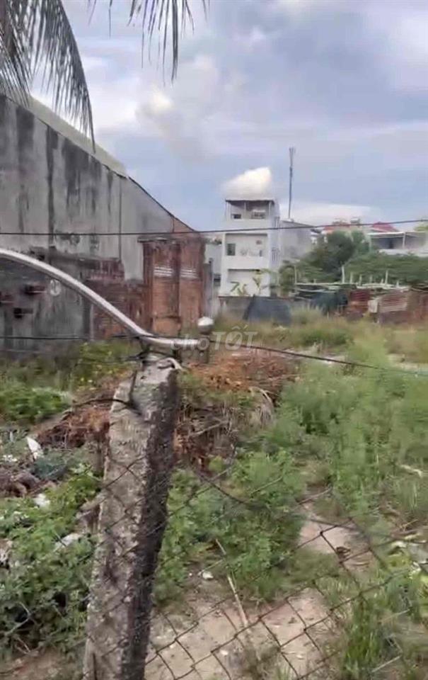 BÁN ĐẤT 100M2 FULL THỔ CƯ GẦN CẢNG LIÊN CHIỂU VIN LÀNG VÂN