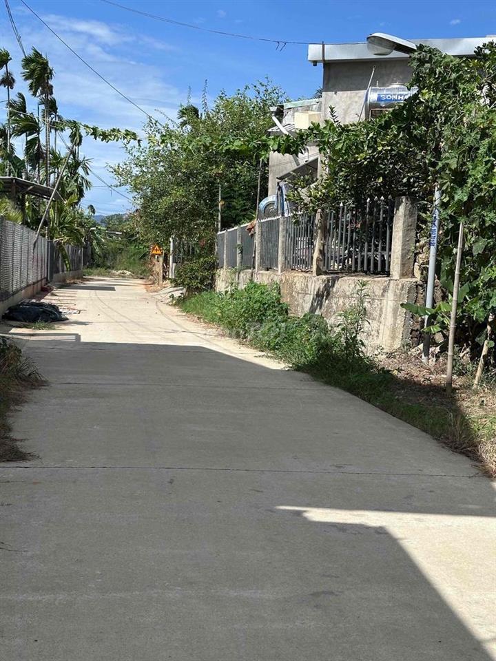 Bán Lô Đất Siêu Đẹp 334 M2 Tại Vĩnh Điện Đường Ô Tô Tận Nơi