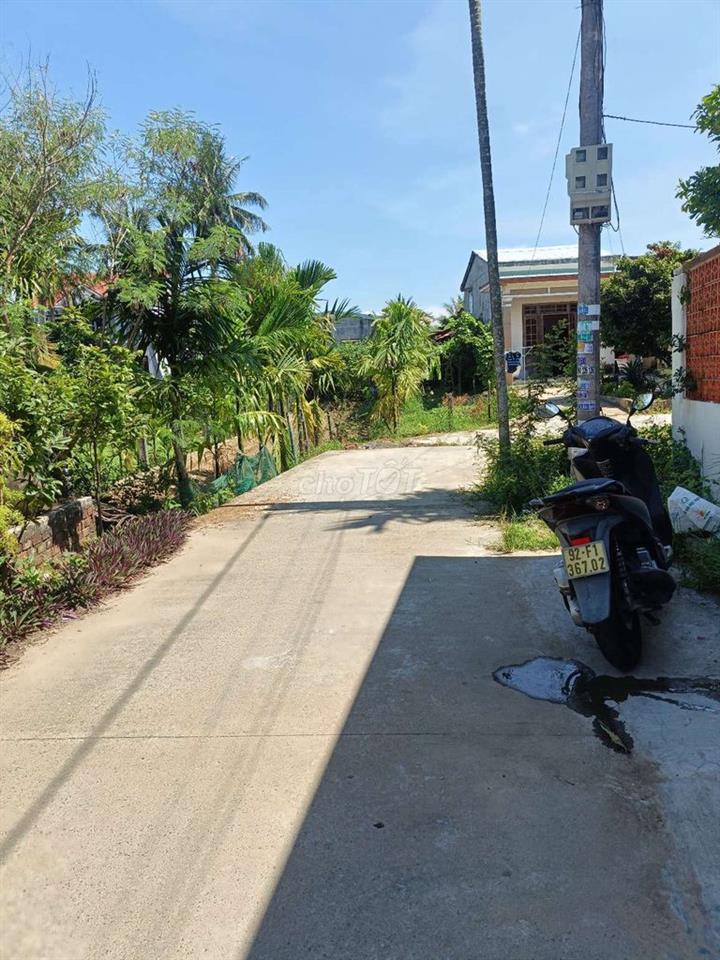 cần bán gấp 400 m đất ở hoàn toàn phường điện bàn bắc 