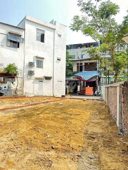 2 Lô đất kiệt Oto đậu đỗ Lê Duẩn
