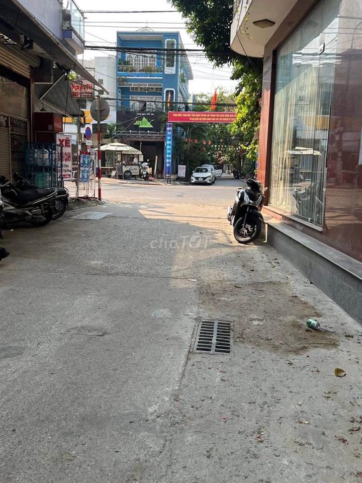 2 Lô đất kiệt Oto đậu đỗ Lê Duẩn