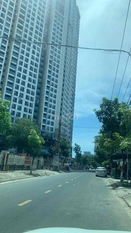 Cho thuê 100m2 đất đường Nguyễn Lộ Trạch