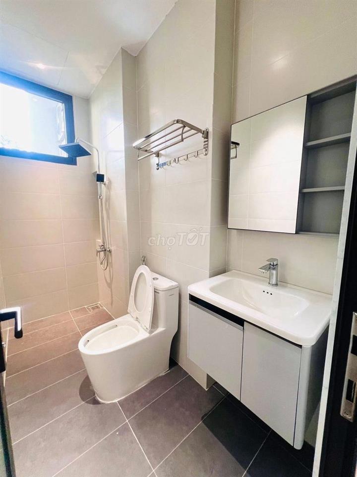 Căn hộ 1 phòng ngủ đầy đủ nội thất
