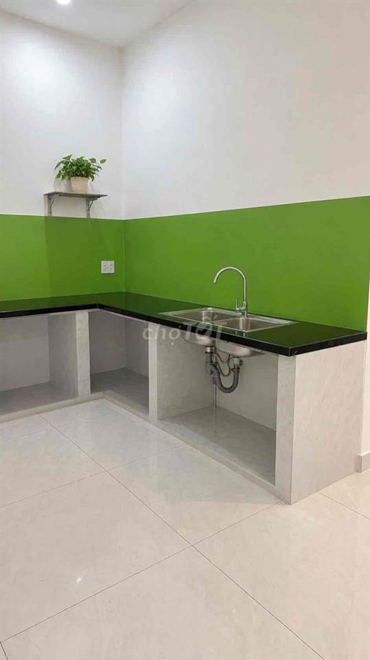 Cho thuê phòng lớn 50m2 tại nhà mặt tiền trung tâm quận thanh khê