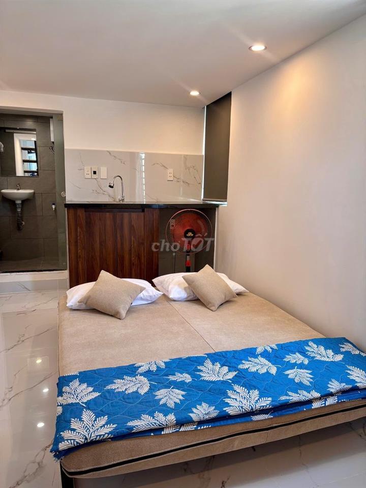 PHÒNG NGAY ĐẦU CẦU RỒNG