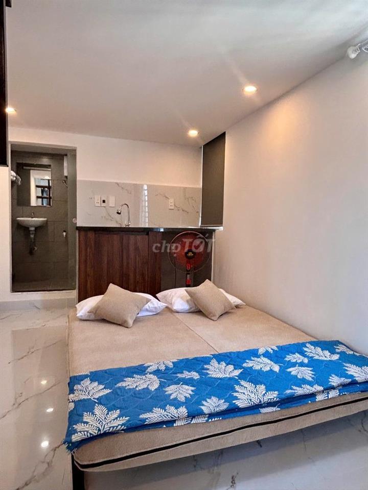 PHÒNG NGAY ĐẦU CẦU RỒNG