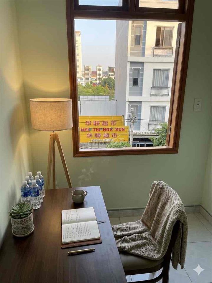 dư 3 phòng đường Đỗ Bá ,,,  1 phòng lớn và 2 phòng nhỏ tầng 3 , phòng