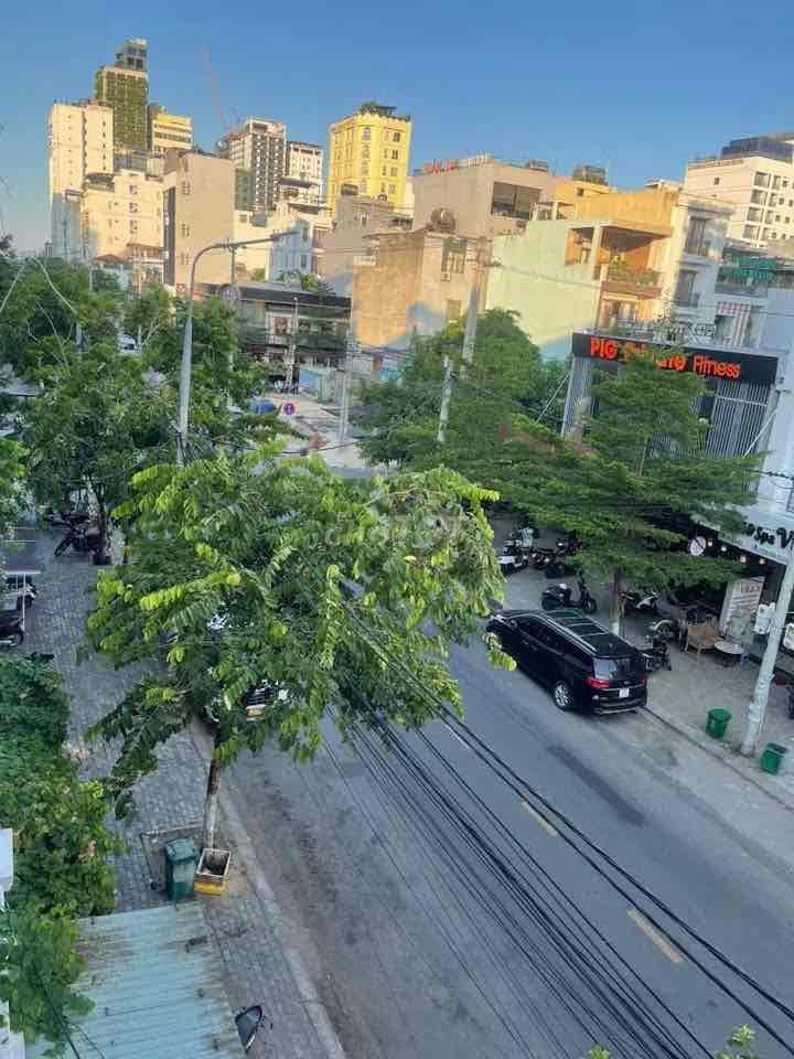 dư 3 phòng đường Đỗ Bá ,,,  1 phòng lớn và 2 phòng nhỏ tầng 3 , phòng