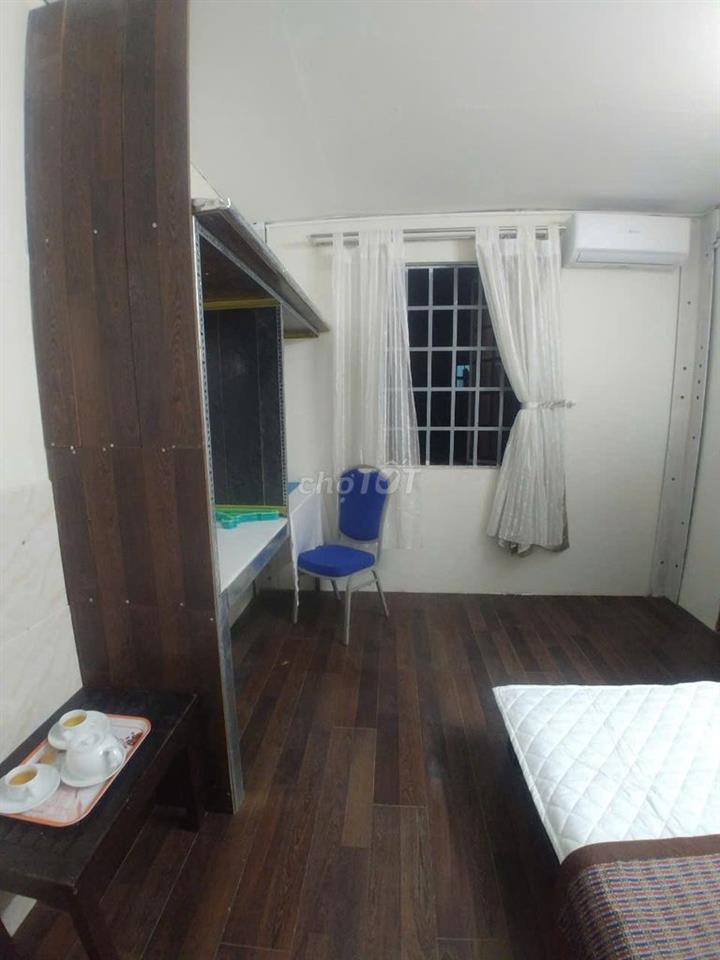 Cho thuê phòng trọ vị trí trung tâm, gần cầu Rồng đường Võ Văn Kiệt