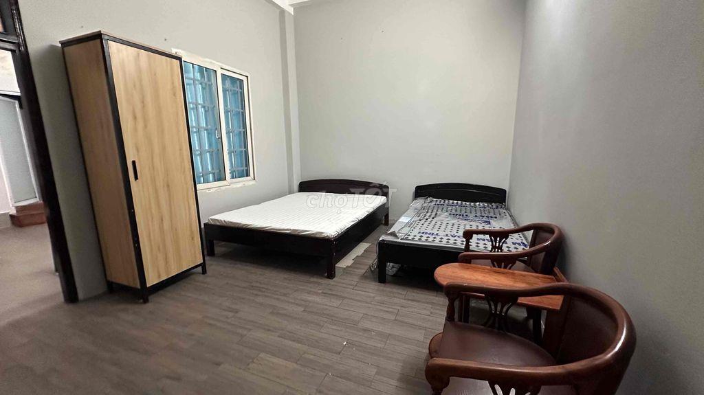Phòng rộng 2 giường bếp riêng - Lý Tự Trọng - Trung tâm TP