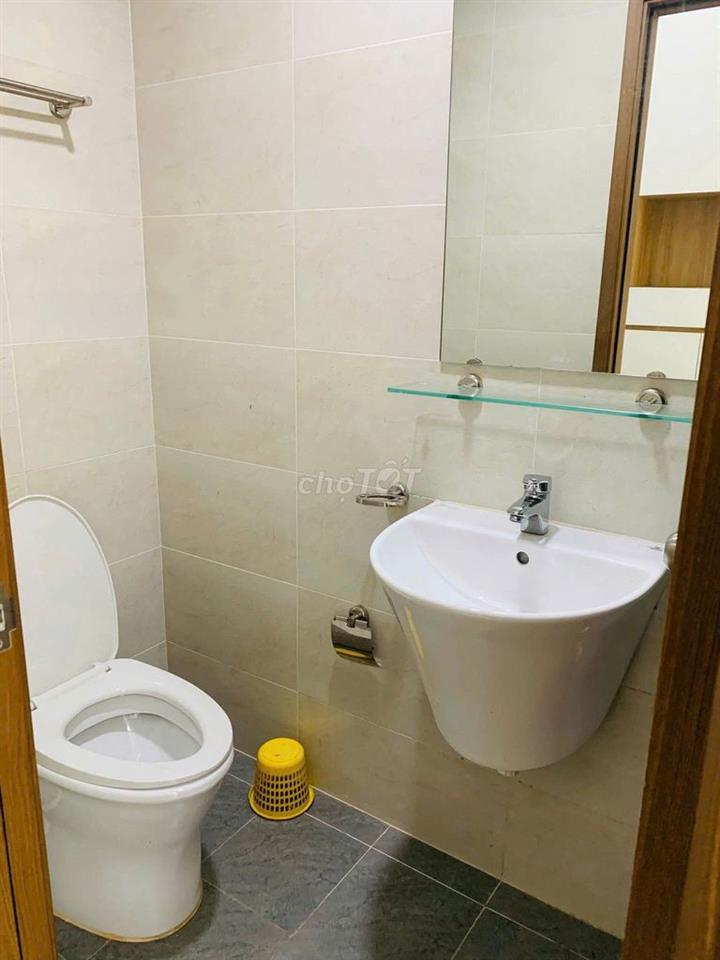 Căn hộ 2pn2wc bcons sala giá 1745