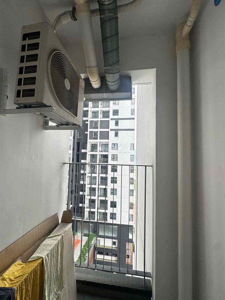 Căn hộ 1PN FULL NỘI THẤT ĐẸP NGAY C/C EMERAL GOLF VIEW GIÁ TỐT