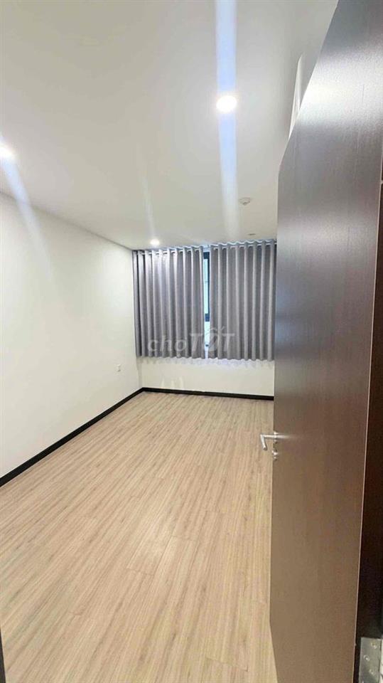 CHO THUÊ CĂN 2PN 2WC SKYVIEW GIÂ 8tr