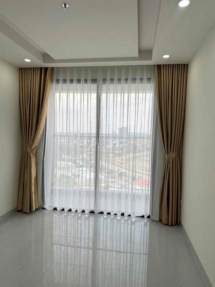 A&T CĂN 3PN SẴN BÀN ĂN ,RÈM, GIÀN PHƠI GIÁ THUÊ CHỈ 7,5Tr -