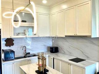 Chủ Ngộp Bán Nhanh 2PN 79M2 Full Nội Thất 2.350Tỷ  Chung Cư C SKY VIEW