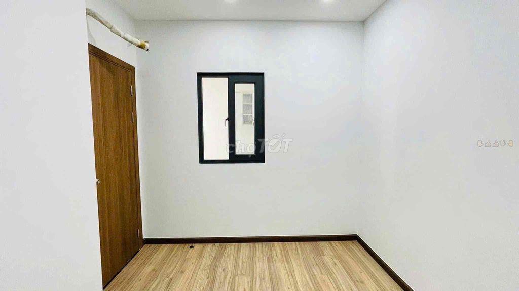 Cho thuê Bcons Sala có máy lạnh 5,5 triệu