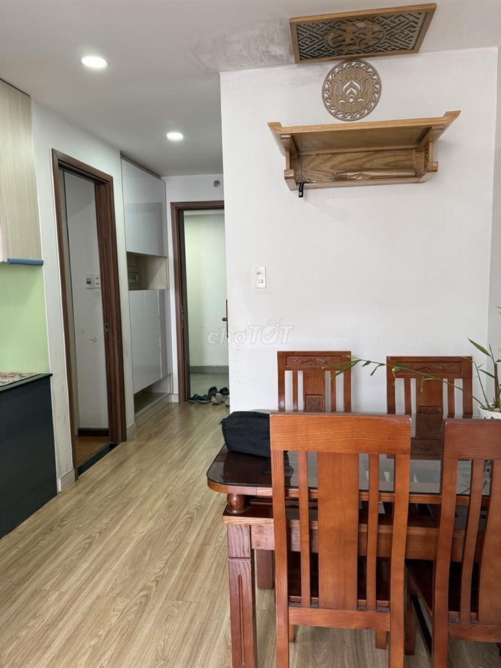 CHO THUÊ CĂN HỘ 2PN2WC SAMSORA SẴN NỘI THẤT - 5.5TR/THÁNG - Ở LIỀN