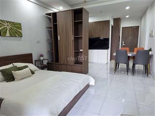 Cho thuê OPAL SKYLINE 40m² studio full nội thất mới đẹp 6,5 triệu.