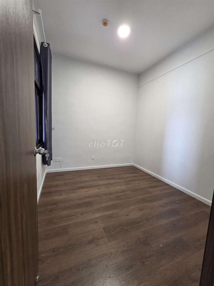 Cho thuê 2pn 2wc 65m² nhà mới view hồ bơi