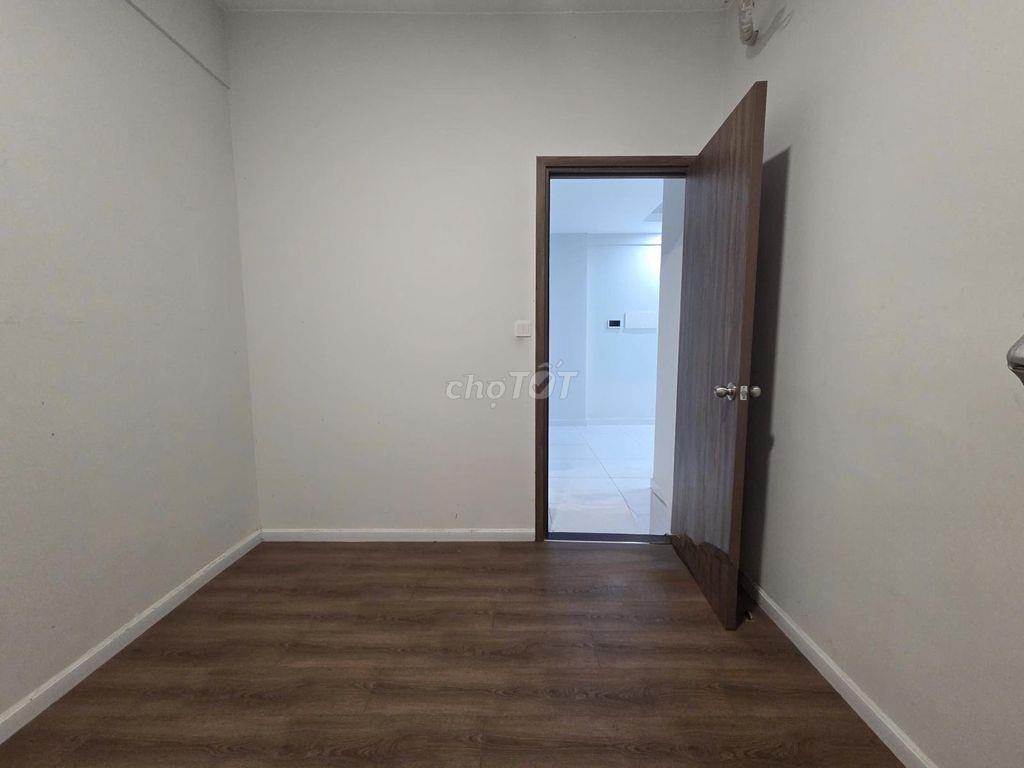 Bán căn hộ Opal Skyline, 65m2, 2PN, view hồ bơi đông bắc