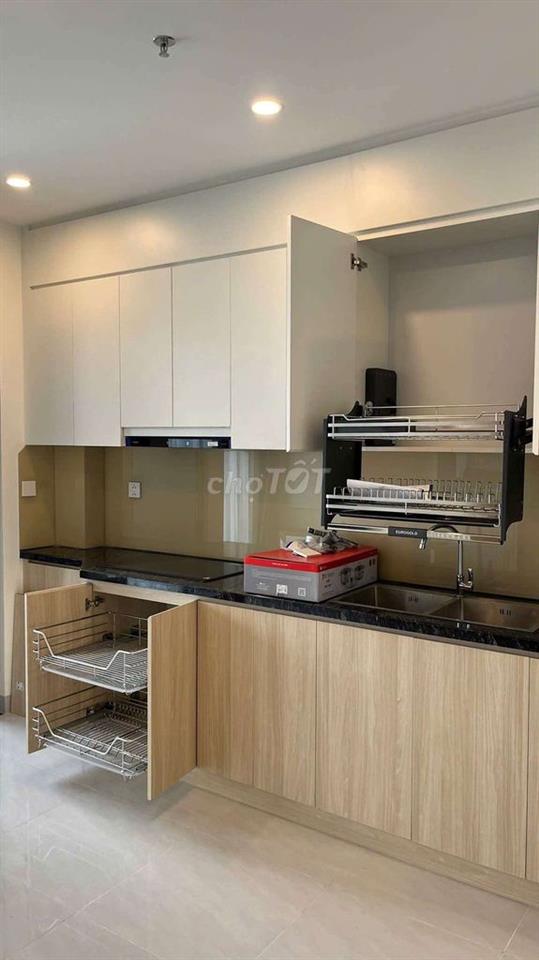 Thuê 2PN mội thất cao cấp A&T Sky Gaden chỉ 6tr