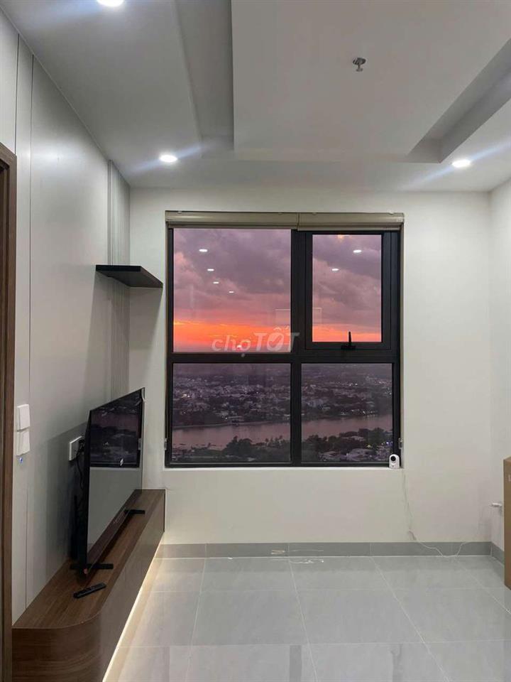 CHÍNH CHỦ NGỘP N.HANG – BÁN LỖ 600TR CĂN 80M2 FULL NỘI THẤT C SKYVIEW