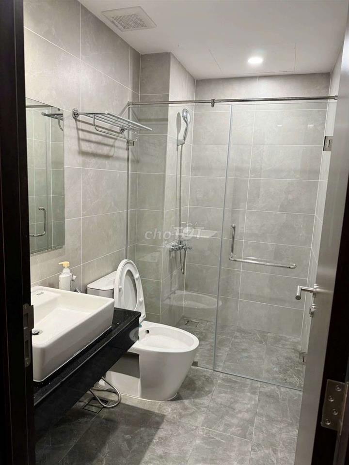 CHO THUÊ CĂN HỘ 3PN FULL NỘI THẤT CAO CẤP, C SKYVIEW CHÁNH NGHĨA TDM 
