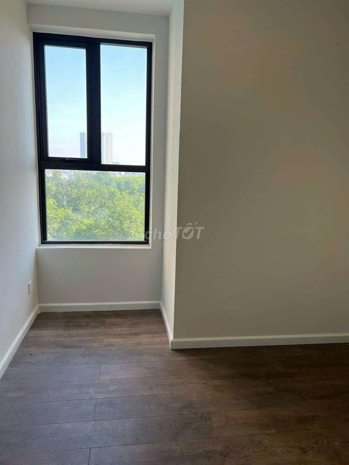 CHÍNH CHỦ BÁN RẺ  2PN TẦNG THẤP ĐỐI DIỆN BỂ BƠI OPAL SKYLINE 2,22 TỶ