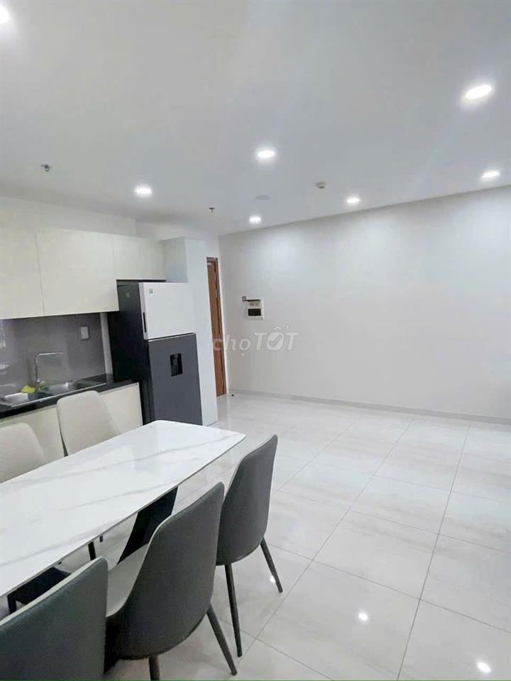 Cho thuê Happy One Central, 93m2 3 phòng ngủ,Full nội thất giá thuê rẻ