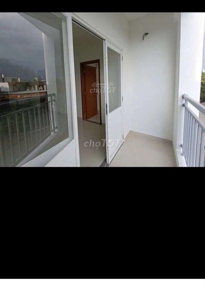 Bán căn hộ giá rẻ nhất khu vực