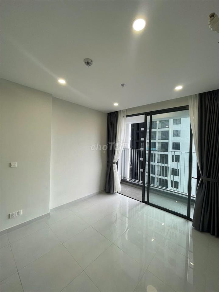 CHO THUÊ CĂN HỘ 1 PHÒNG NGỦ TRỐNG CC LÊ PHONG