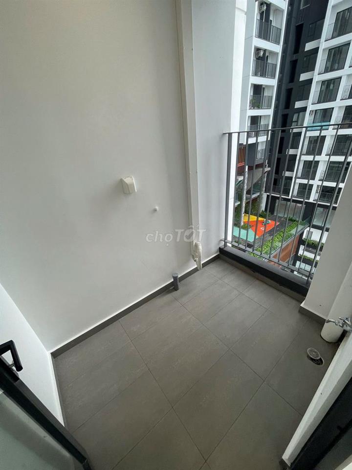 CHO THUÊ CĂN HỘ 1 PHÒNG NGỦ TRỐNG CC LÊ PHONG