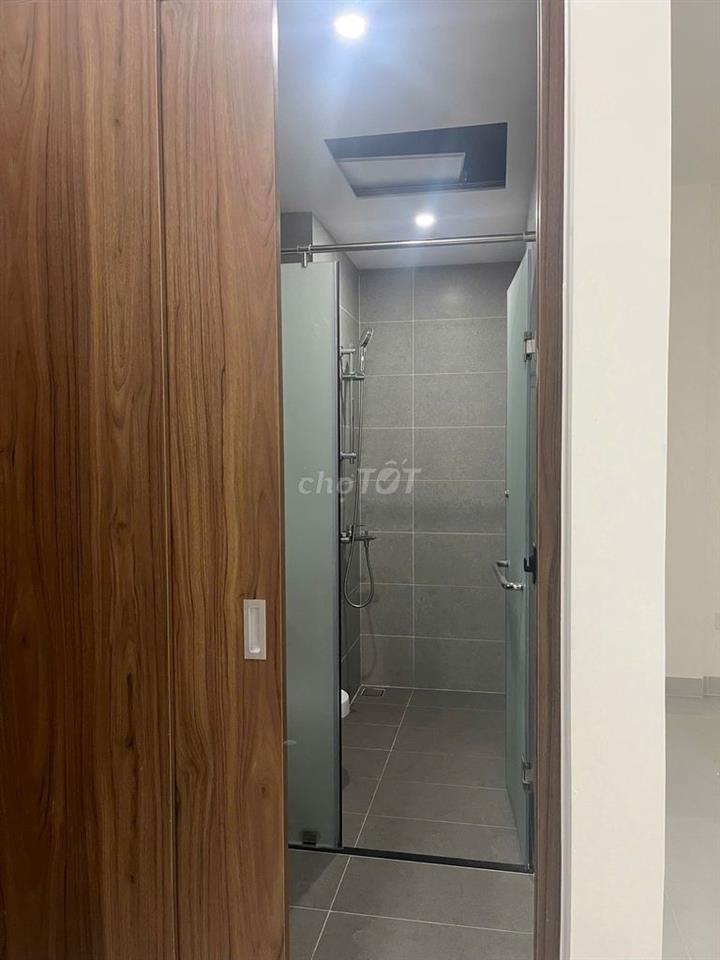 CHO THUÊ CĂN HỘ 2PN2WC MỚI CHƯA Ở ĐƯỜNG CMT8  VIEW SÔNG THOÁNG MÁT