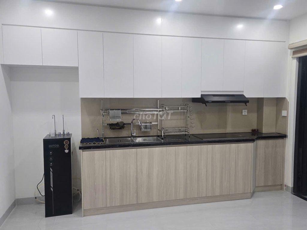 2PN có 2 máy lạnh, máy nóng lạnh, máy lọc nước, máy giặt, rèm,dàn phơi