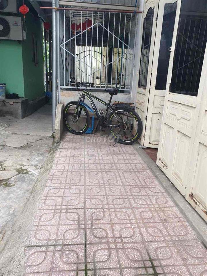 1,8 Tỷ Sổ Riêng 40m2 Phía sau Go Dĩ An, cho thuê 5tr/ tháng