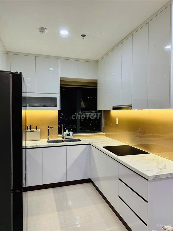 Bán gấp Duplex 3PN 2WC Phú Đông Sky Garden (chính chủ)
