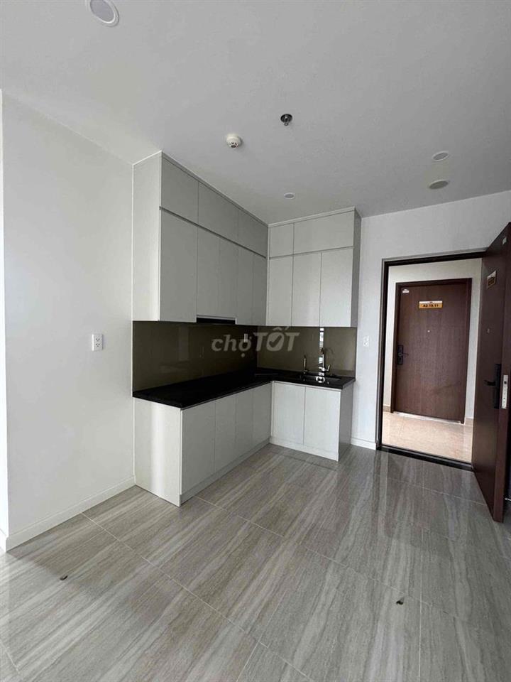 Căn góc suất ngoại giao tháp Bcons Sapphier tầng trung hướng đông nam