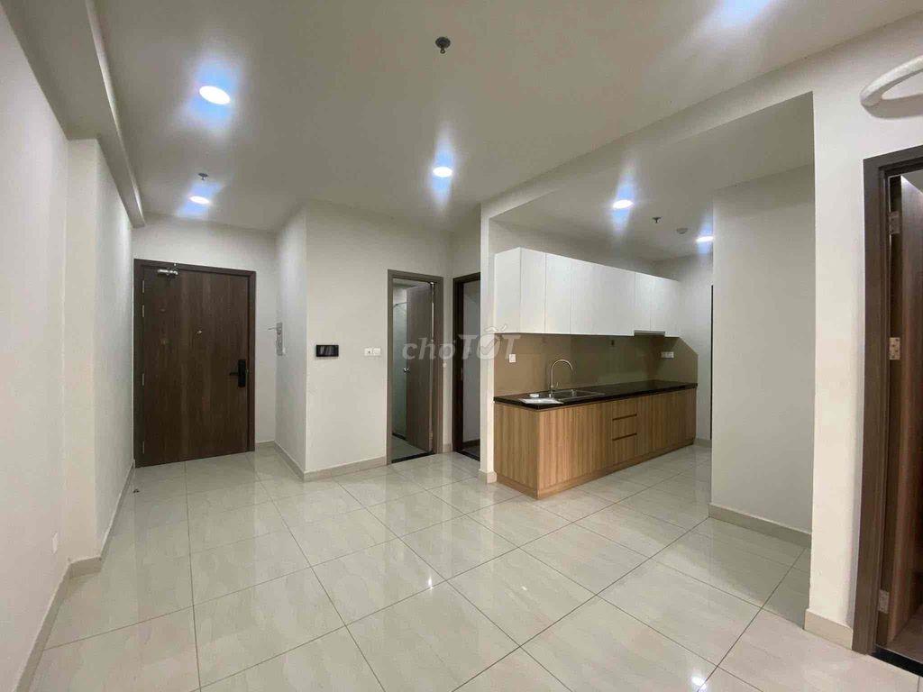 chính chủ bán căn hộ 2pn 2wc tầng 12 sổ sẵn