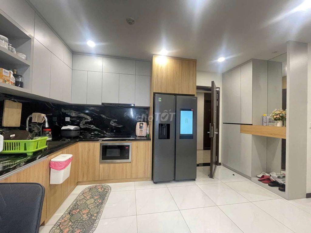 Cho thuê căn hộ 3PN chung cư C SKY-VIEW Thủ Dầu Một 