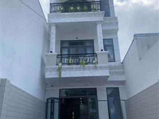 Cho thuê nhà 1 trệt 2 lầu Phú Lợi Thủ Dầu Một, 5phòng ngủ,có nội thất 