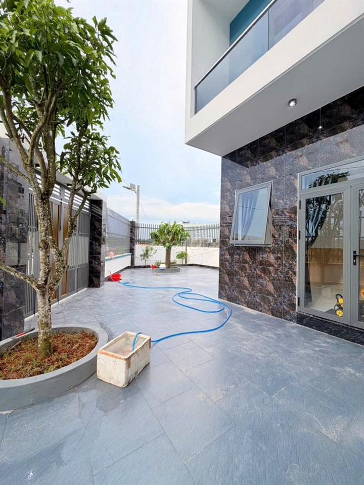 🔥 NHÀ MỚI ĐẸP 162M² – 4PN – SÂN Ô TÔ – GẦN NGÃ TƯ MIẾU ÔNG CÙ 