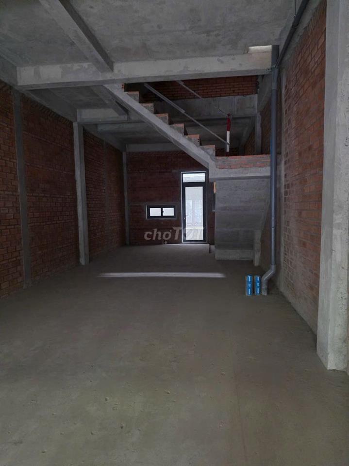 BÁN GẤP CĂN NHÀ PHỐ 267M2 10TỶ5, SỔ HỒNG SẴN, CÓ HĐ THUÊ 22TR/THÁNG