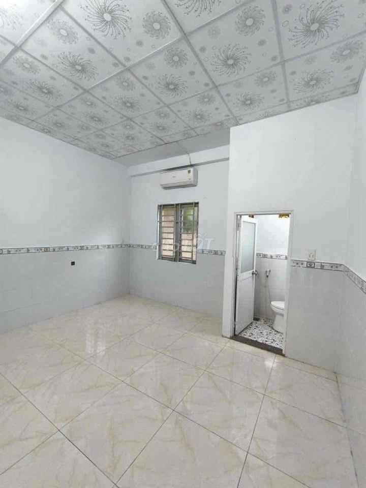 Cho thuê nhà liền kề ngay khu dân cư phú hòa 1 . thủ dầu một